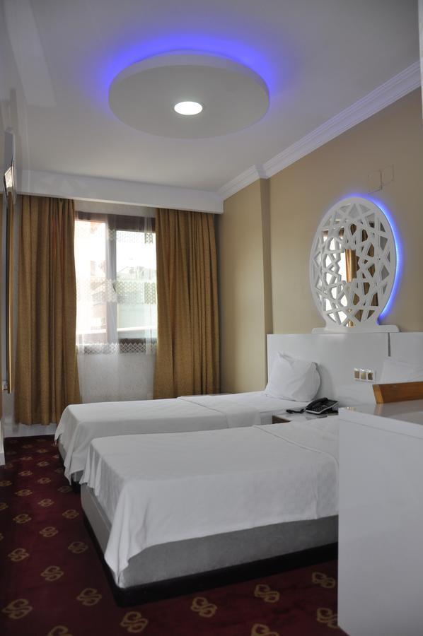 Ugur Otel Μερσίνη Εξωτερικό φωτογραφία