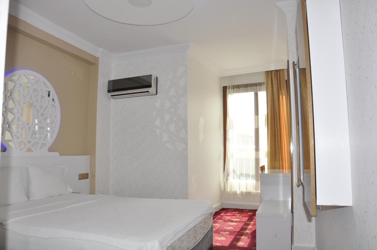 Ugur Otel Μερσίνη Εξωτερικό φωτογραφία